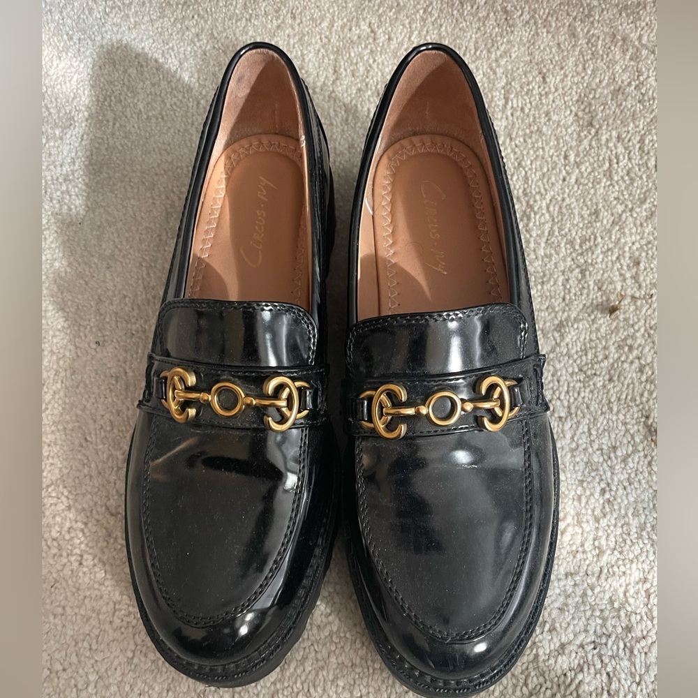 Circus chunky patent leather loafers size 9